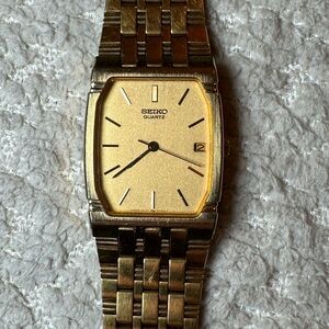 Vintage Seiko Tank Quartz Men's Watch, Champagne Dial with Gold Band